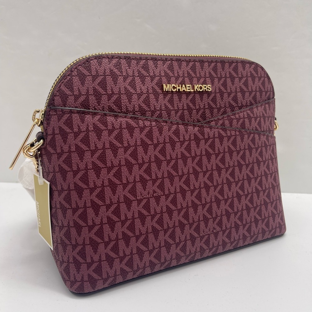 MICHAEL KORS Jet Set Travel Md Logo Dome Crossbody XCROSS XBODY
Oxblood Mult
NWT
